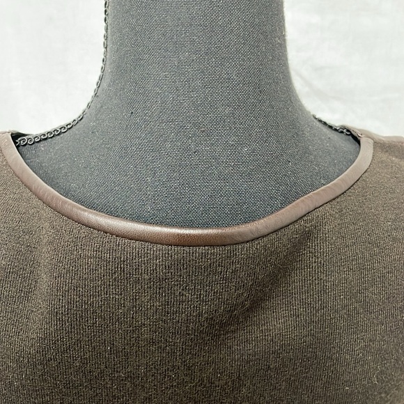 Lafayette 148 leather shell top with knit back in dark brown, size 12 - Picture 3 of 8
